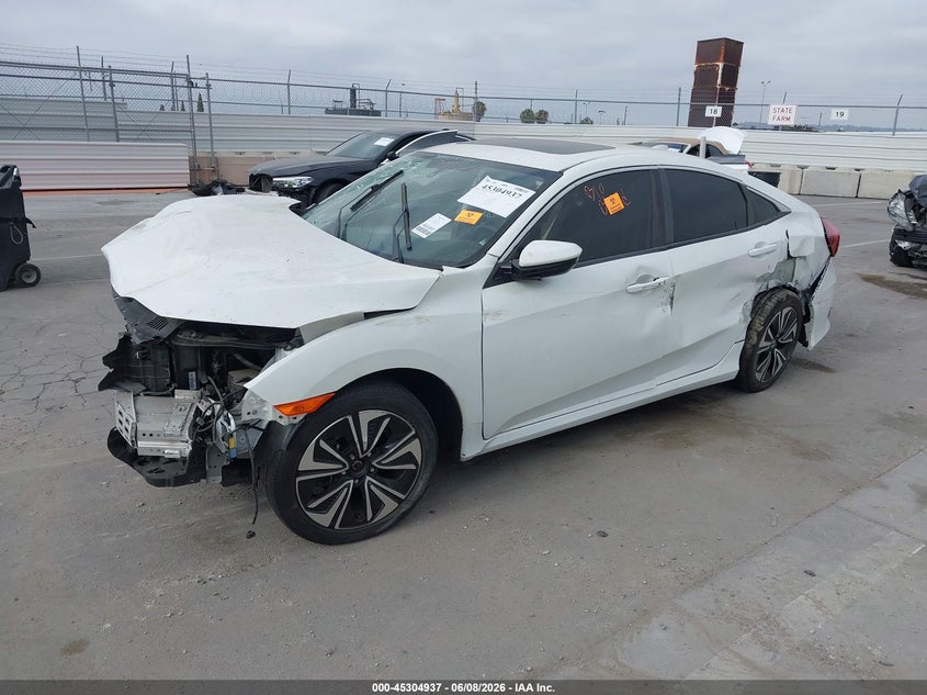 2018 Honda Civic VIN JHMFC1F7XJX036264 IAAI salvage auction — FRONT END, Salvage Title, sold $675 on 2026-07-08 (photo 2)