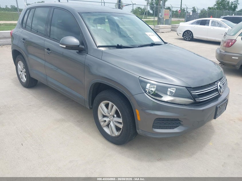 2014 Volkswagen Tiguan VIN WVGAV3AX2EW619444 IAAI salvage auction — HAIL, Salvage Title, sold $825 on 2026-07-10 (photo 1)