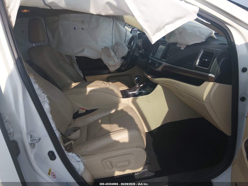 2016 Toyota Highlander VIN 5TDDKRFH3GS349223 IAAI salvage auction — FRONT END, Salvage Title, sold $25 on 2026-07-29 (photo 5)