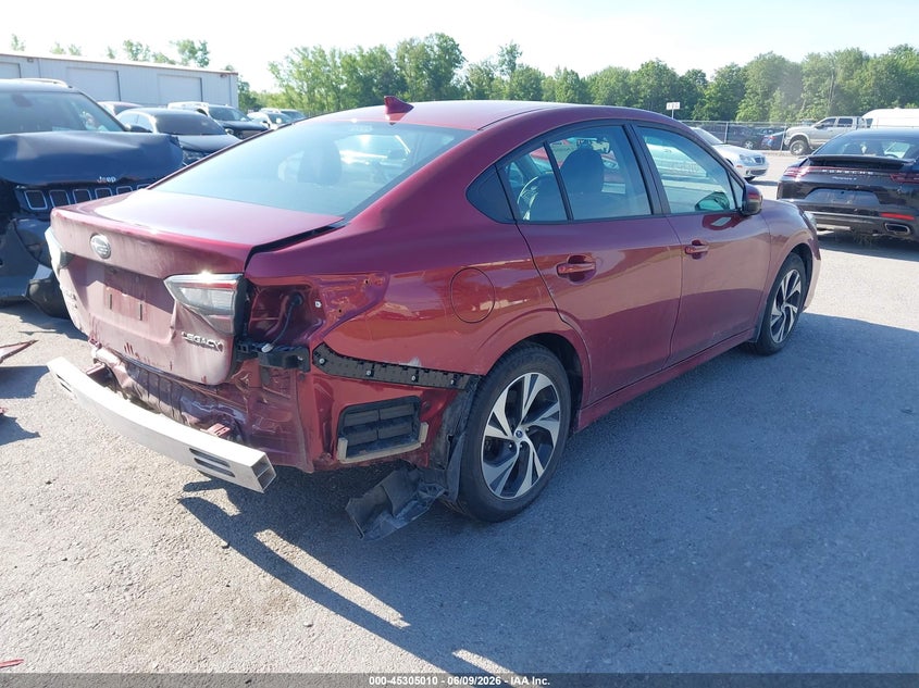 2025 Subaru LEGACY VIN 4S3BWAC61S3016285 IAAI salvage auction — REAR END, Salvage Title, sold $7,725 on 2026-07-28 (photo 4)