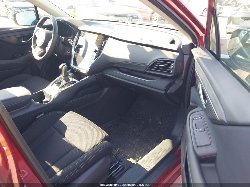 2025 Subaru LEGACY VIN 4S3BWAC61S3016285 IAAI salvage auction — REAR END, Salvage Title, sold $7,725 on 2026-07-28 (photo 5)