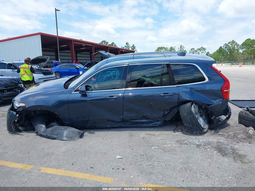 2022 Volvo Xc90 VIN YV4A22PK3N1861155 IAAI salvage auction — SIDE, Salvage Title, sold $5,100 on 2026-07-09 (photo 6)