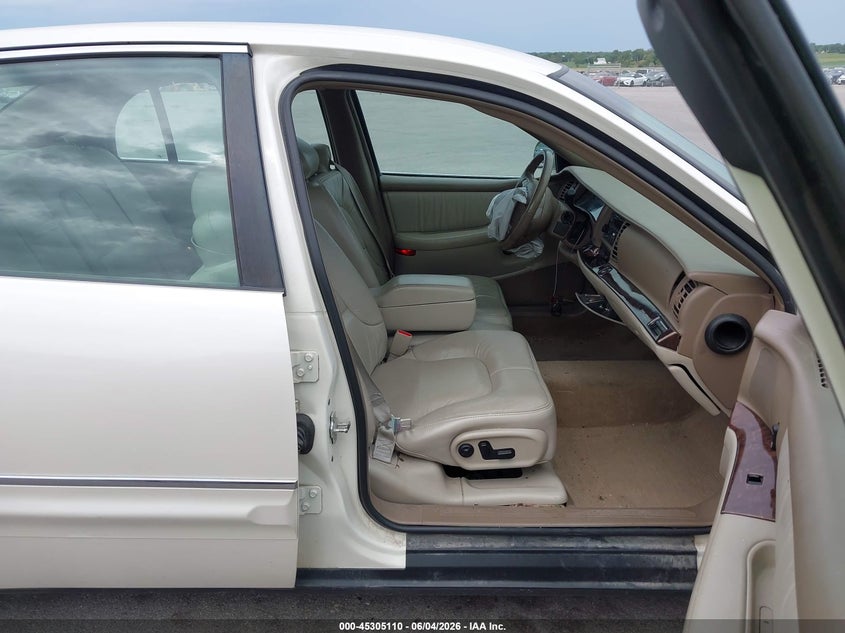 2005 Buick Park avenue VIN 1G4CW54K354105924 IAAI salvage auction — RIGHT FRONT, Salvage (Iowa), sold $450 on 2026-07-09 (photo 5)