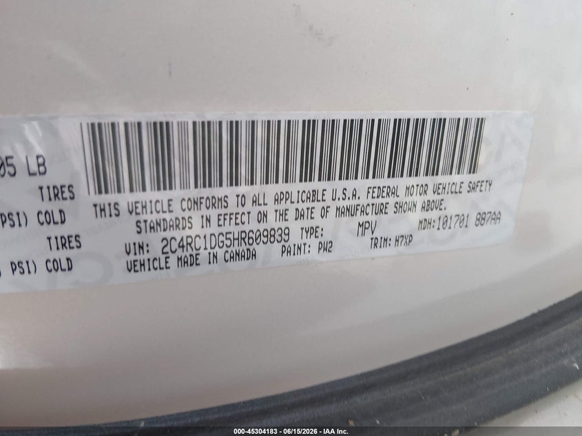 2017 Chrysler Pacifica VIN 2C4RC1DG5HR609839 IAAI salvage auction — FRONT END, Salvage (West Virginia), sold $1,700 on 2026-09-02 (photo 9)