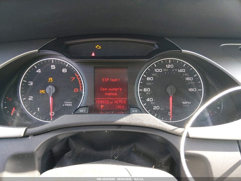 2010 Audi A4 VIN WAUBFAFL9AN059645 IAAI salvage auction — NORMAL WEAR, Clear (Alabama), sold $400 on 2026-07-20 (photo 7)