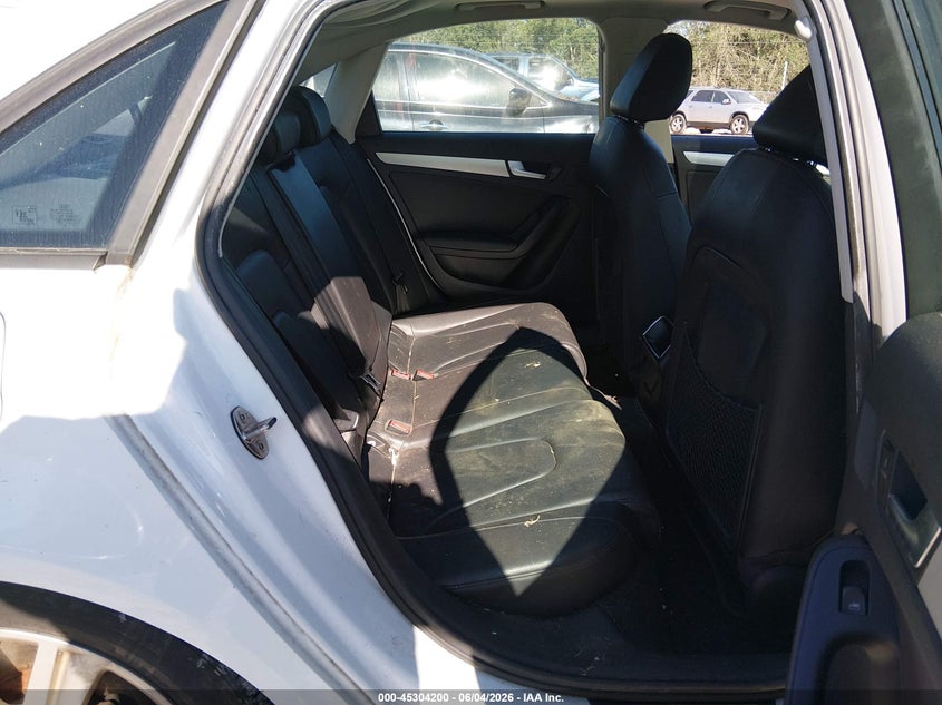 2010 Audi A4 VIN WAUBFAFL9AN059645 IAAI salvage auction — NORMAL WEAR, Clear (Alabama), sold $400 on 2026-07-20 (photo 8)