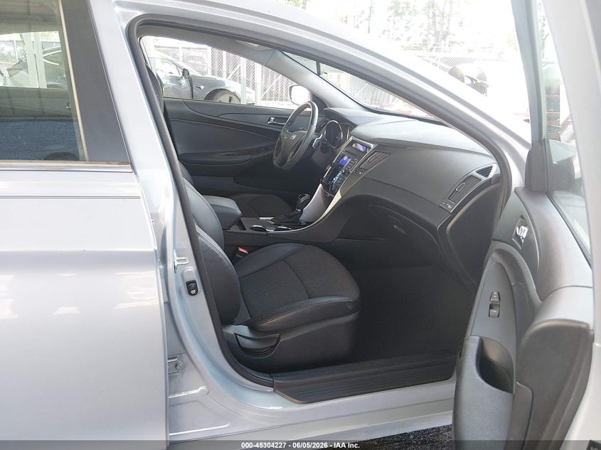 2011 Hyundai Sonata VIN 5NPEC4AC9BH281363 IAAI salvage auction — FRONT END, Salvage (Delaware), sold $650 on 2026-07-06 (photo 5)
