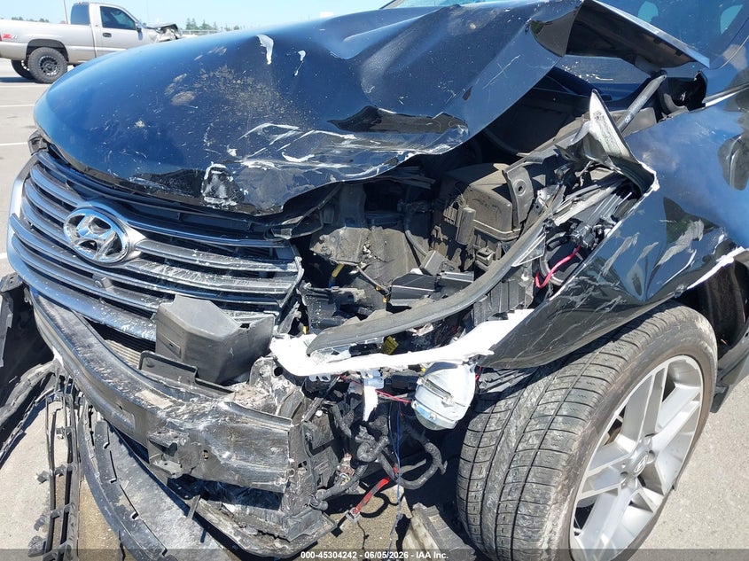 2017 Hyundai Santa fe VIN KM8SR4HF1HU215577 IAAI salvage auction — FRONT END, Salvage Title, sold $1,300 on 2026-07-21 (photo 6)