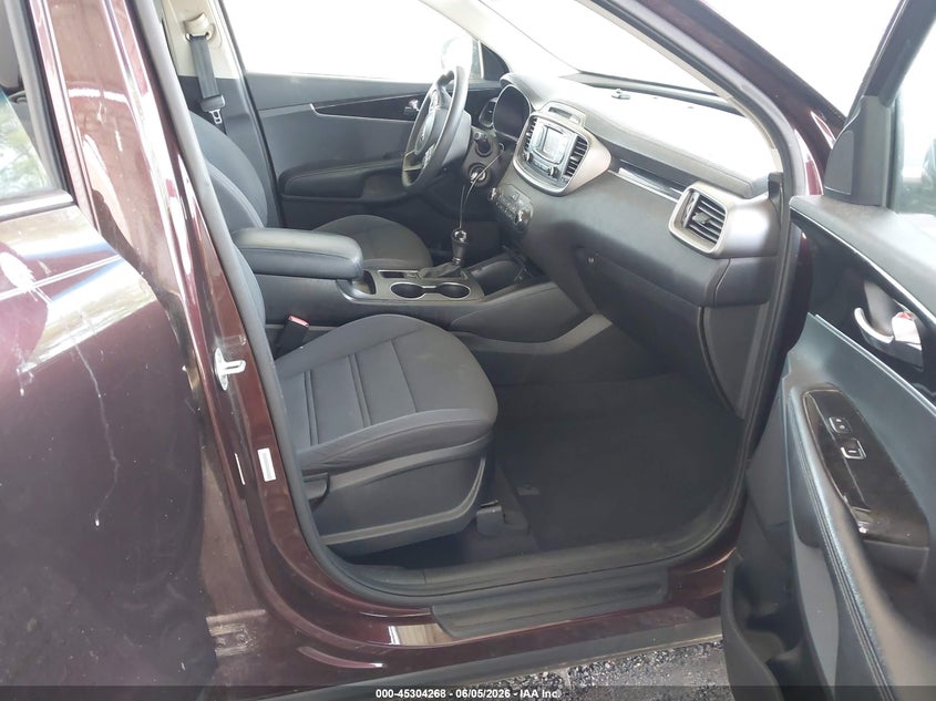 2016 Kia Sorento VIN 5XYPGDA39GG016566 IAAI salvage auction — LEFT FRONT, Salvage Title, sold $1,900 on 2026-07-27 (photo 5)