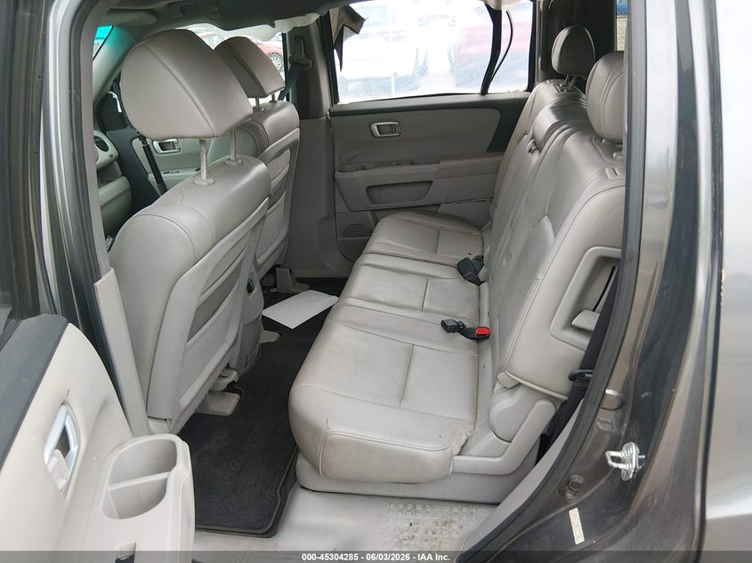 2011 Honda Pilot VIN 5FNYF4H58BB027282 IAAI salvage auction — ALL OVER, Salvage (Utah), sold $1,475 on 2026-07-24 (photo 8)