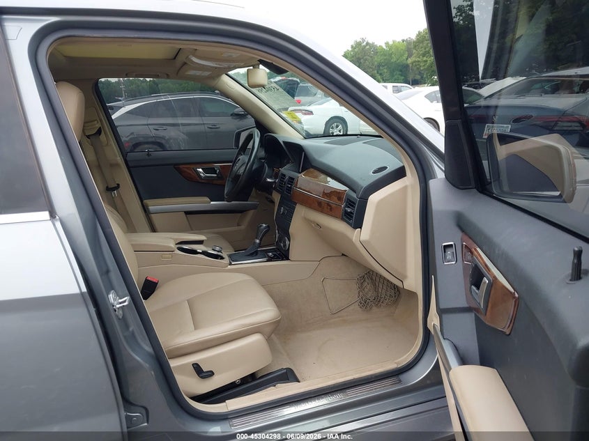 2010 Mercedes-benz Glk-class VIN WDCGG8HB0AF432966 IAAI salvage auction — REAR END, Salvage (Georgia), sold $1,350 on 2026-07-15 (photo 5)