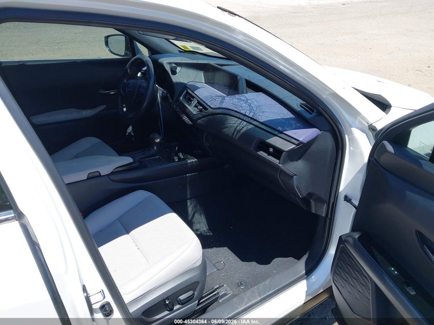 2021 Lexus Ux VIN JTHP9JBH0M2051715 IAAI salvage auction — ROOF, Salvage Title, sold $12,350 on 2026-07-14 (photo 5)