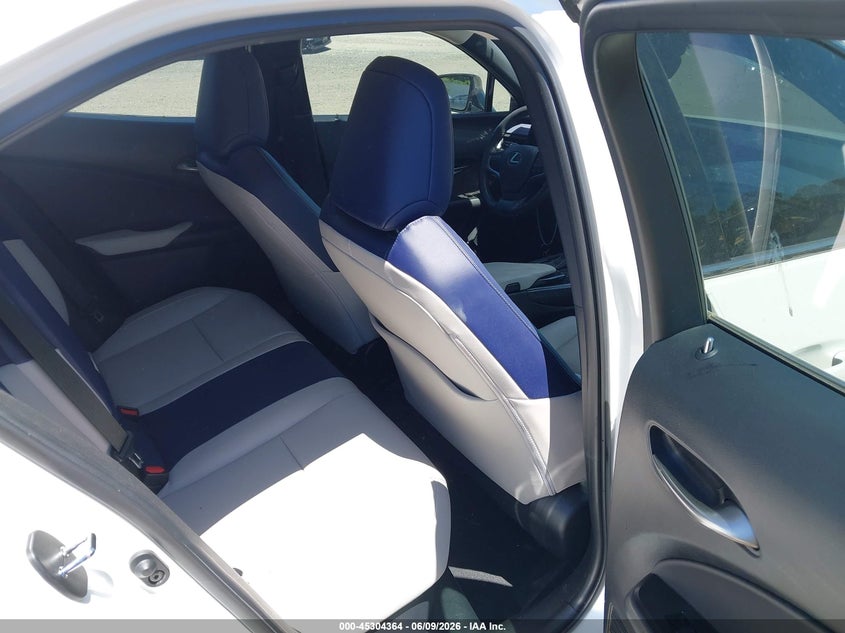 2021 Lexus Ux VIN JTHP9JBH0M2051715 IAAI salvage auction — ROOF, Salvage Title, sold $12,350 on 2026-07-14 (photo 8)