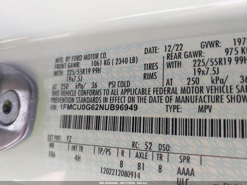 2022 Ford Escape VIN 1FMCU0G62NUB96949 IAAI salvage auction — HAIL, Original (Texas), sold $8,000 on 2026-08-20 (photo 9)