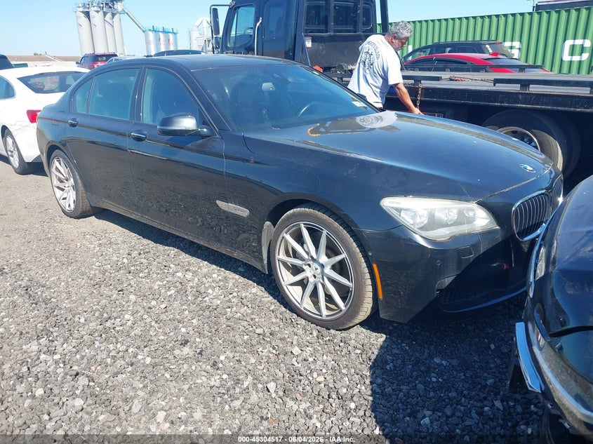 2014 BMW 7er VIN WBAYF8C53ED653765 IAAI salvage auction — NORMAL WEAR, Clear (New York), sold $975 on 2026-07-07 (photo 1)