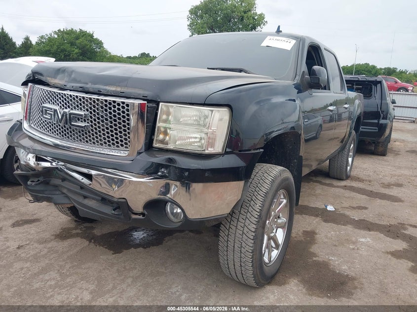 2012 Gmc SIERRA VIN 3GTP2VE76CG221632 IAAI salvage auction — FRONT END, Salvage Title, sold $2,050 on 2026-08-26 (photo 2)