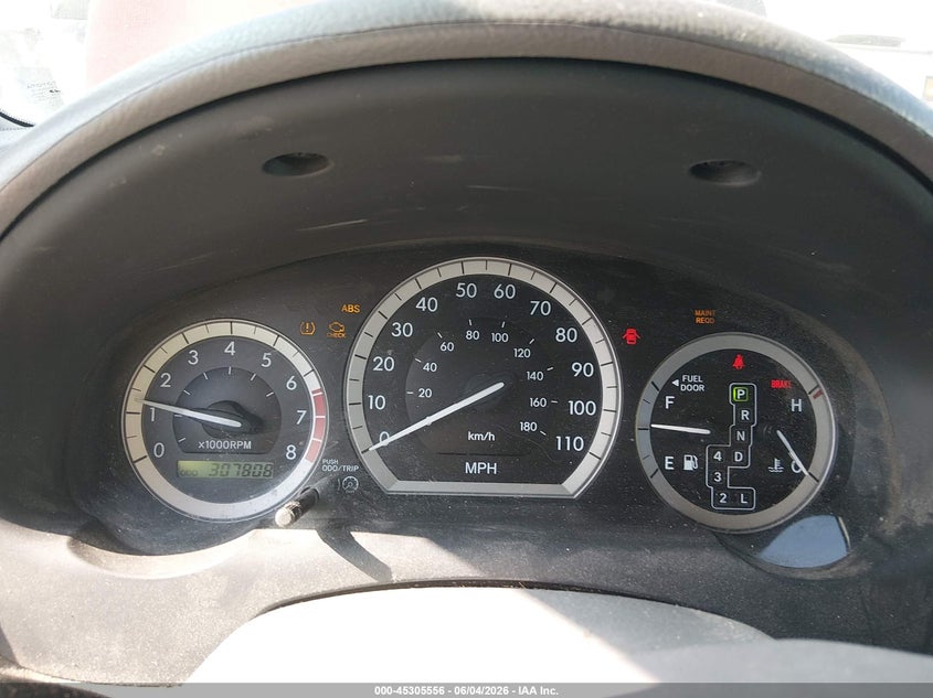 2007 Toyota Sienna VIN 5TDZK23CX7S067716 IAAI salvage auction — FRONT END, Salvage (California), sold $225 on 2026-07-08 (photo 7)