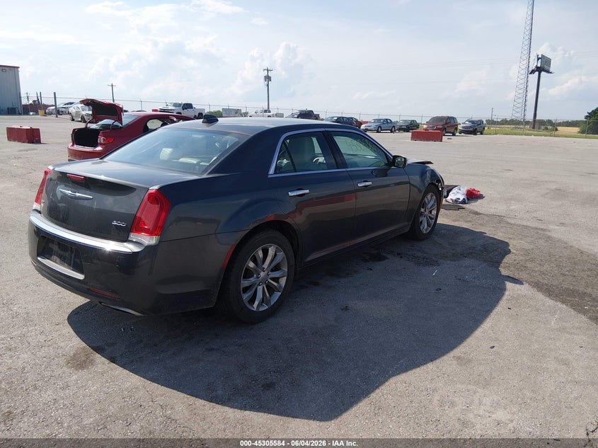 2018 Chrysler 300 VIN 2C3CCAKG4JH137741 IAAI salvage auction — RIGHT FRONT, Salvage Title, sold $2,350 on 2026-07-23 (photo 4)