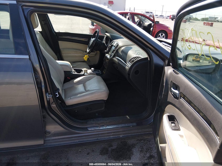 2018 Chrysler 300 VIN 2C3CCAKG4JH137741 IAAI salvage auction — RIGHT FRONT, Salvage Title, sold $2,350 on 2026-07-23 (photo 5)