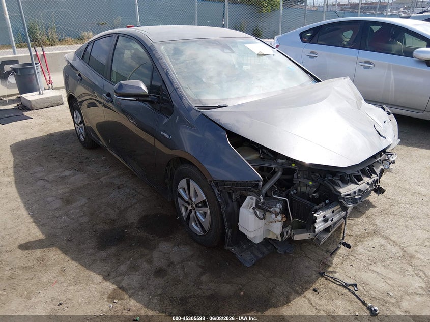 2018 Toyota Prius VIN JTDKBRFU3J3065216 IAAI salvage auction — LEFT FRONT, Salvage Title, sold $3,150 on 2026-07-29 (photo 1)