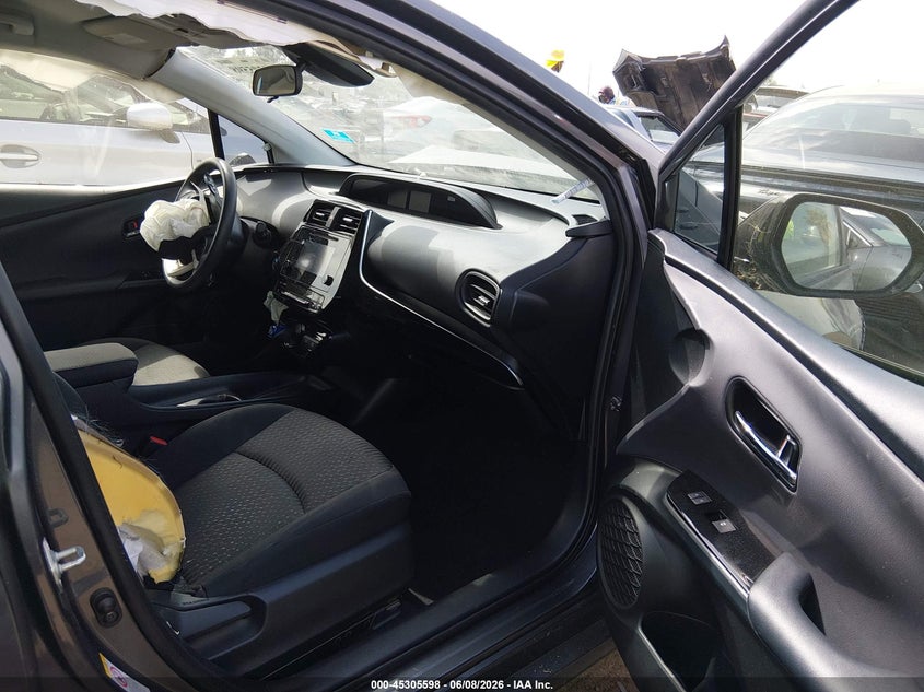 2018 Toyota Prius VIN JTDKBRFU3J3065216 IAAI salvage auction — LEFT FRONT, Salvage Title, sold $3,150 on 2026-07-29 (photo 5)