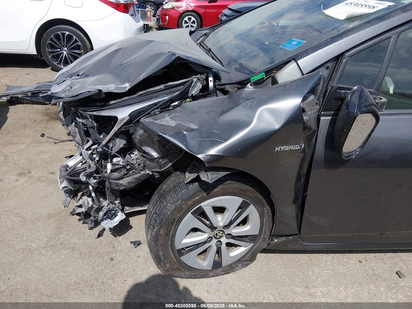 2018 Toyota Prius VIN JTDKBRFU3J3065216 IAAI salvage auction — LEFT FRONT, Salvage Title, sold $3,150 on 2026-07-29 (photo 6)