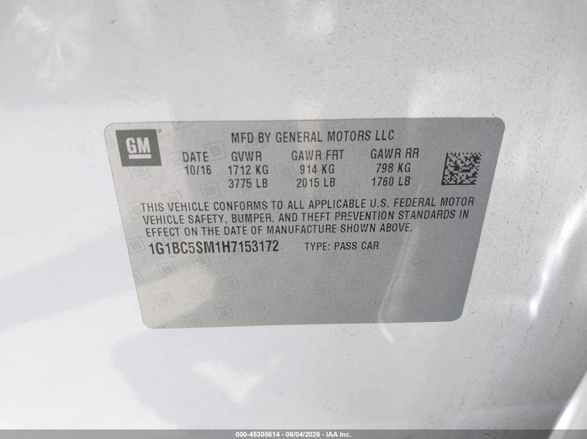 2017 Chevrolet Cruze VIN 1G1BC5SM1H7153172 IAAI salvage auction — RIGHT FRONT, Salvage Title, sold $1,400 on 2026-07-22 (photo 9)