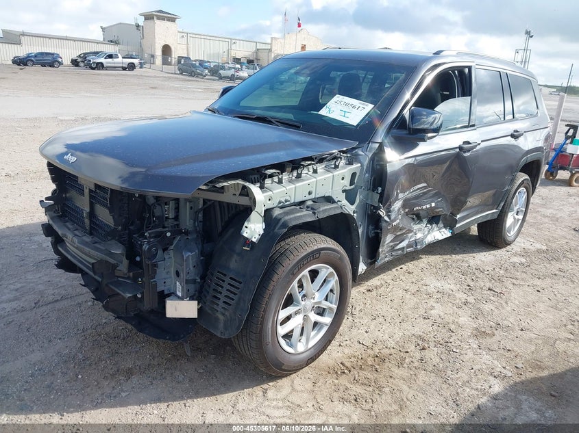 2025 Jeep Grand cherokee VIN 1C4RJJAG1S8726640 IAAI salvage auction — SIDE, Original (Texas), sold $13,600 on 2026-07-29 (photo 2)