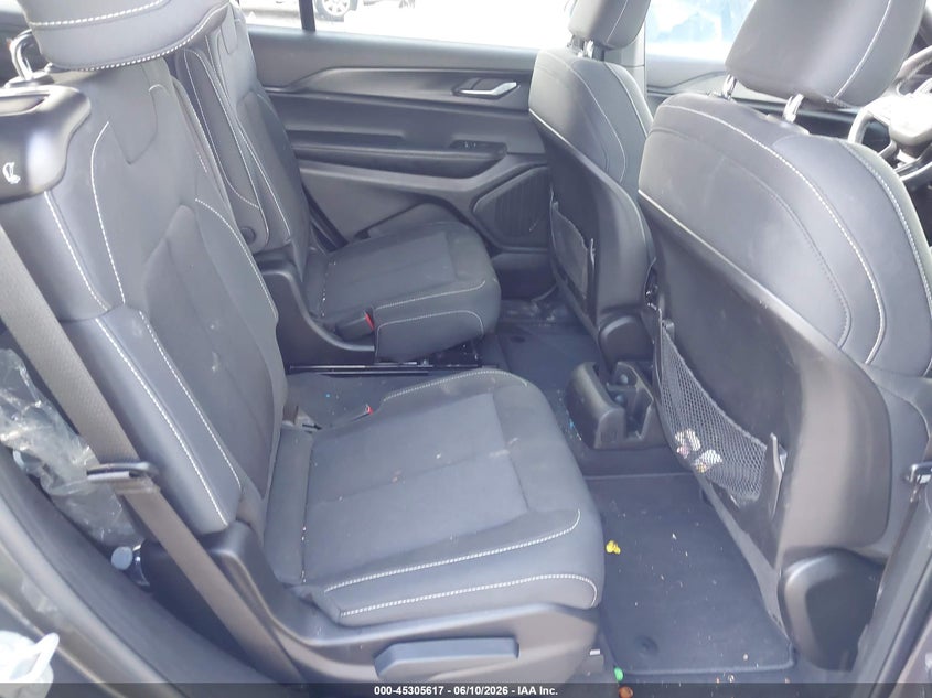 2025 Jeep Grand cherokee VIN 1C4RJJAG1S8726640 IAAI salvage auction — SIDE, Original (Texas), sold $13,600 on 2026-07-29 (photo 8)