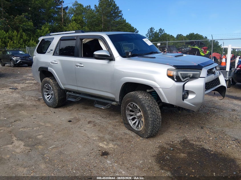 2016 Toyota 4runner VIN JTEBU5JR3G5304536 IAAI salvage auction — LEFT SIDE, Salvage Title, sold $5,600 on 2026-07-29 (photo 1)