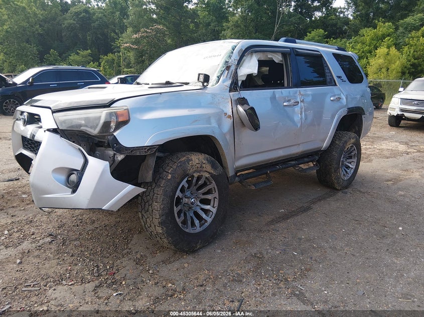 2016 Toyota 4runner VIN JTEBU5JR3G5304536 IAAI salvage auction — LEFT SIDE, Salvage Title, sold $5,600 on 2026-07-29 (photo 2)