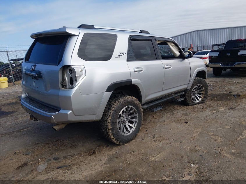 2016 Toyota 4runner VIN JTEBU5JR3G5304536 IAAI salvage auction — LEFT SIDE, Salvage Title, sold $5,600 on 2026-07-29 (photo 4)