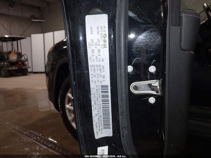 2018 Jeep Cherokee VIN 1C4PJMCB1JD528625 IAAI salvage auction — NORMAL WEAR, SF97 (Illinois), sold $9,250 on 2026-07-20 (photo 9)