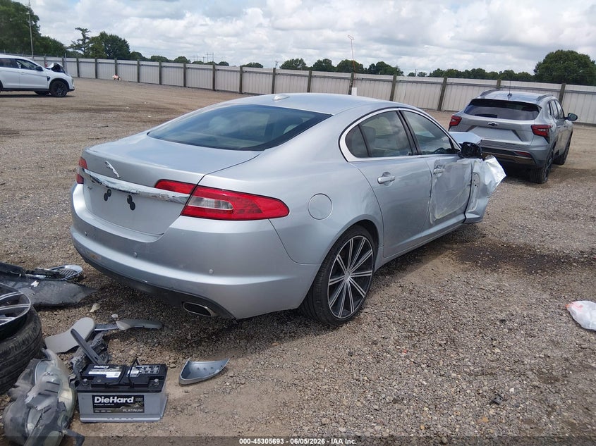 2010 Jaguar Xf VIN SAJWA0FA0AHR63640 IAAI salvage auction — RIGHT SIDE, Salvage (Louisiana), sold $325 on 2026-07-15 (photo 4)