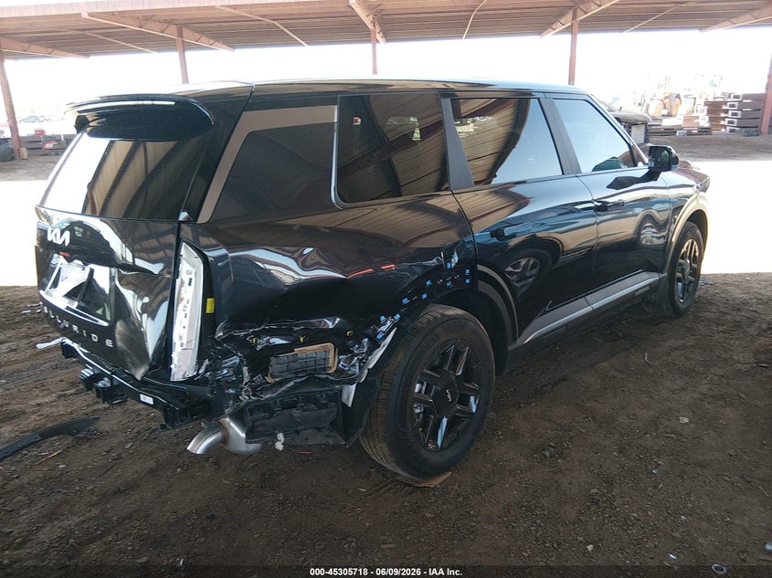 2027 Kia Telluride VIN 5XYPB5S15VG028258 IAAI salvage auction — REAR END, Salvage Title, sold $22,425 on 2026-07-28 (photo 4)