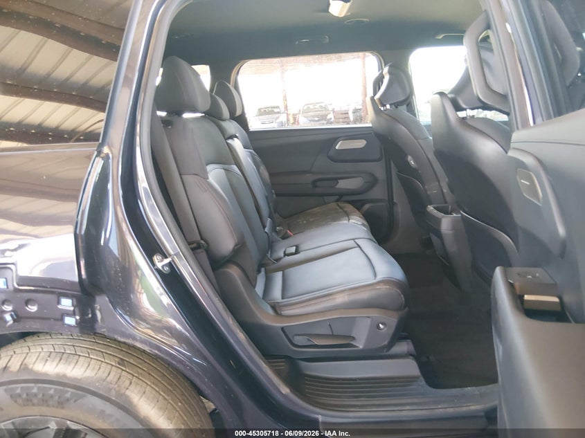 2027 Kia Telluride VIN 5XYPB5S15VG028258 IAAI salvage auction — REAR END, Salvage Title, sold $22,425 on 2026-07-28 (photo 8)