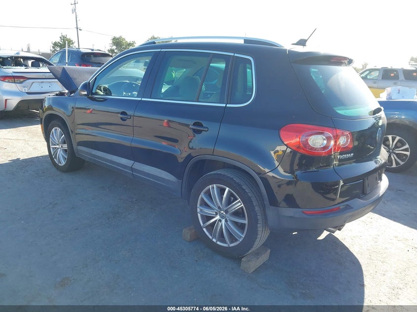 2011 Volkswagen Tiguan VIN WVGAV7AX7BW503711 IAAI salvage auction — FRONT END, Salvage (California), sold $125 on 2026-08-13 (photo 3)
