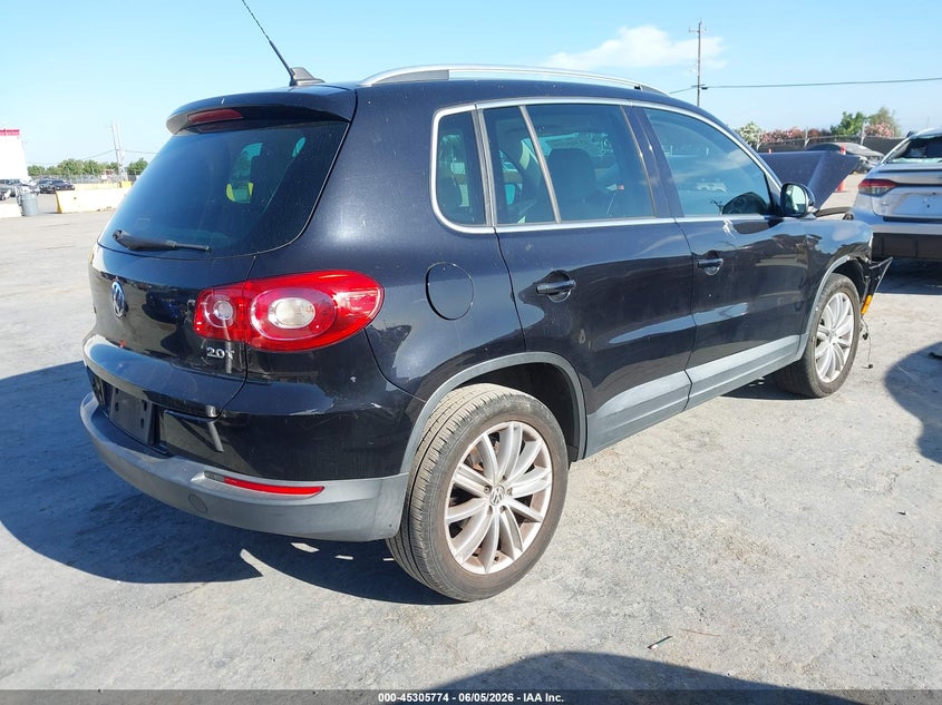 2011 Volkswagen Tiguan VIN WVGAV7AX7BW503711 IAAI salvage auction — FRONT END, Salvage (California), sold $125 on 2026-08-13 (photo 4)
