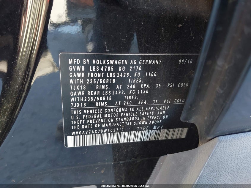 2011 Volkswagen Tiguan VIN WVGAV7AX7BW503711 IAAI salvage auction — FRONT END, Salvage (California), sold $125 on 2026-08-13 (photo 9)