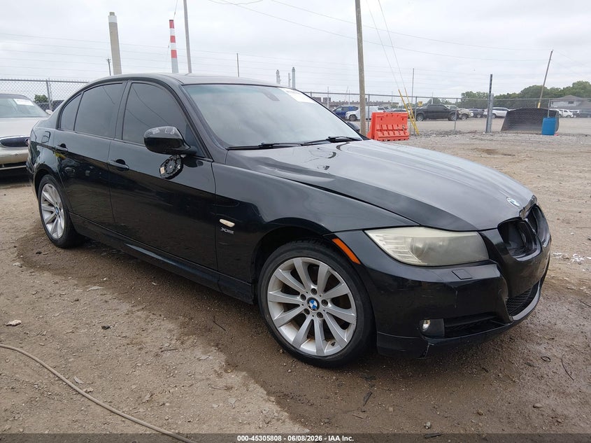 2011 BMW 3er VIN WBAPK7C5XBF083362 IAAI salvage auction — REAR END, Clear (Indiana), sold $1,400 on 2026-07-29 (photo 1)