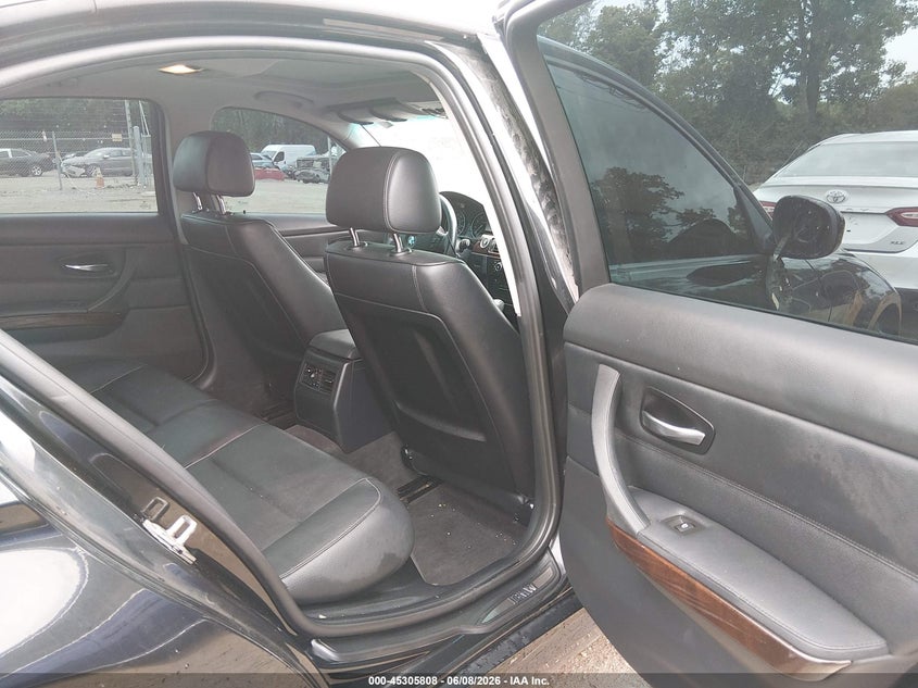 2011 BMW 3er VIN WBAPK7C5XBF083362 IAAI salvage auction — REAR END, Clear (Indiana), sold $1,400 on 2026-07-29 (photo 8)