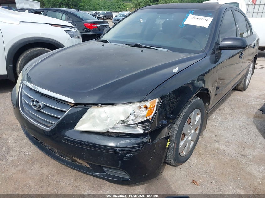 2009 Hyundai Sonata VIN 5NPET46C79H463372 IAAI salvage auction — LEFT FRONT, Salvage (Oklahoma), sold $400 on 2026-07-29 (photo 2)