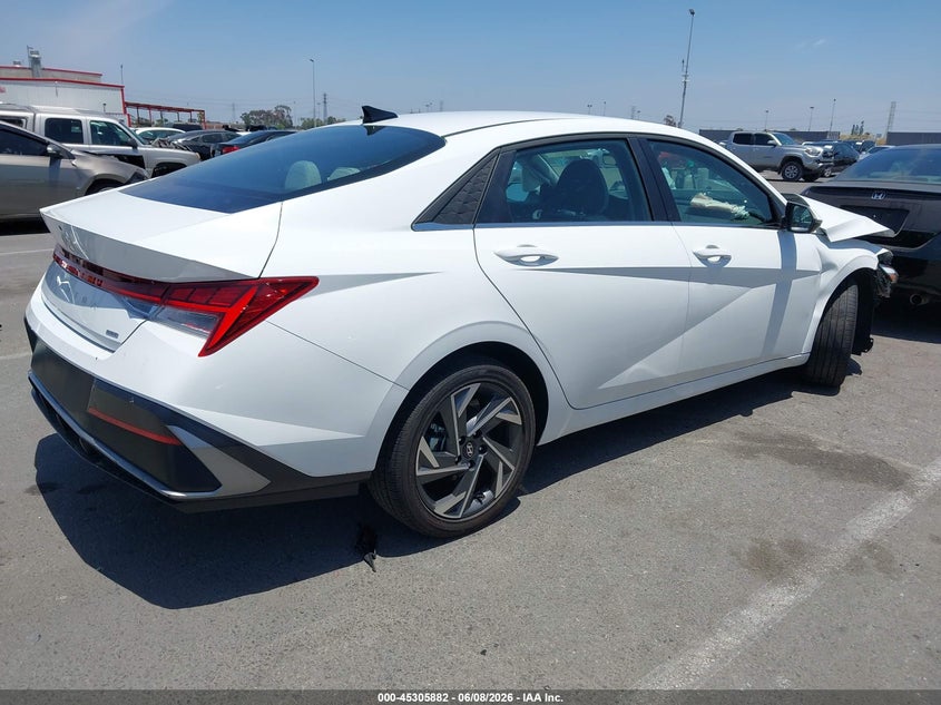 2025 Hyundai Elantra VIN KMHLN4DJ9SU149359 IAAI salvage auction — FRONT END, Salvage Title, sold $3,500 on 2026-08-01 (photo 4)