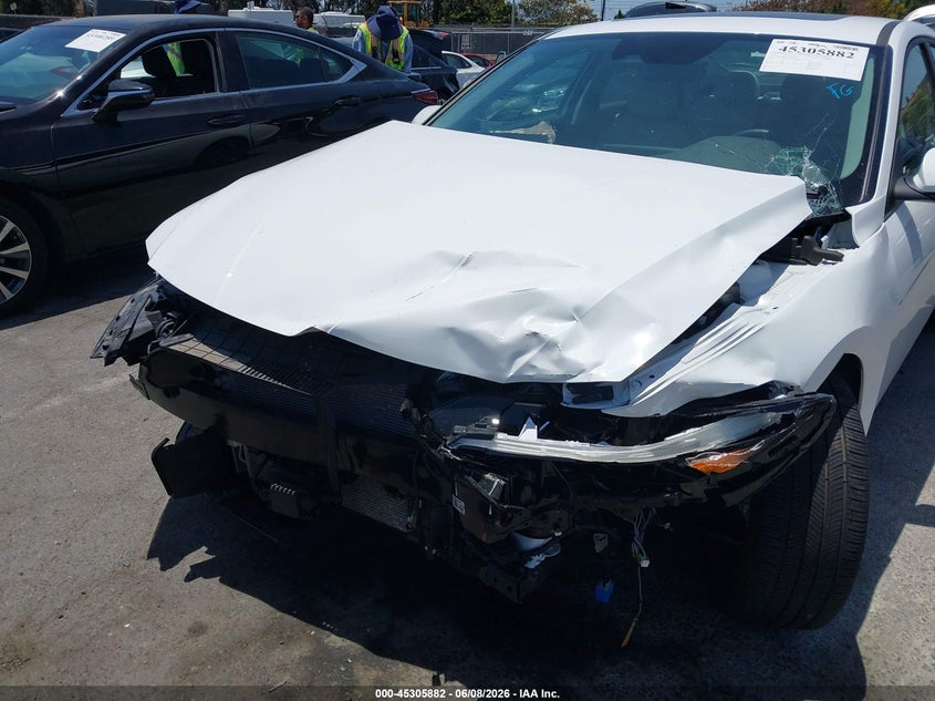 2025 Hyundai Elantra VIN KMHLN4DJ9SU149359 IAAI salvage auction — FRONT END, Salvage Title, sold $3,500 on 2026-08-01 (photo 6)