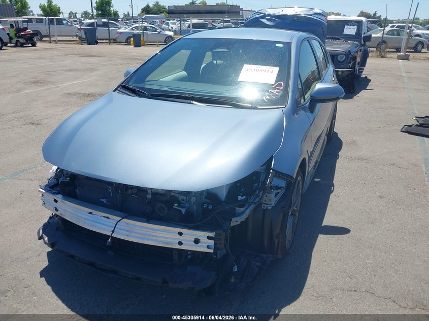2025 Toyota Corolla VIN JTDBCMFE1S3092084 IAAI salvage auction — FRONT & REAR, Salvage Title, sold $5,000 on 2026-07-29 (photo 2)