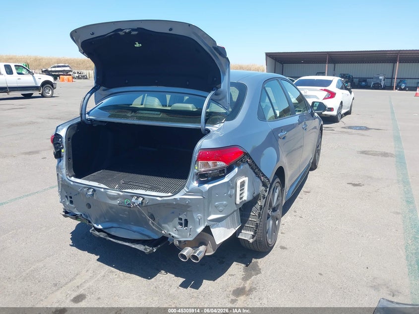 2025 Toyota Corolla VIN JTDBCMFE1S3092084 IAAI salvage auction — FRONT & REAR, Salvage Title, sold $5,000 on 2026-07-29 (photo 4)