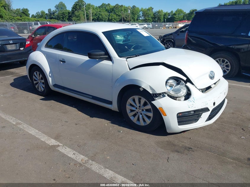 2017 Volkswagen Beetle VIN 3VWF17AT0HM627506 IAAI salvage auction — FRONT END, Salvage Title, sold $1,725 on 2026-07-09 (photo 1)