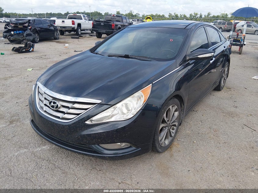 2013 Hyundai Sonata VIN 5NPEC4AB3DH577103 IAAI salvage auction — RIGHT FRONT, Salvage Title, sold $875 on 2026-07-14 (photo 2)