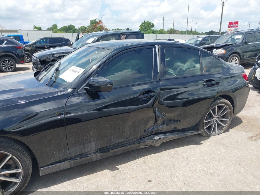2022 BMW 3er VIN 3MW5R7J04N8C26409 IAAI salvage auction — LEFT & RIGHT, Salvage Title, sold $9,450 on 2026-07-29 (photo 6)