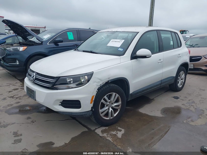 2012 Volkswagen Tiguan VIN WVGAV7AX7CW567572 IAAI salvage auction — NORMAL WEAR, Original (Texas), sold $875 on 2026-07-07 (photo 2)